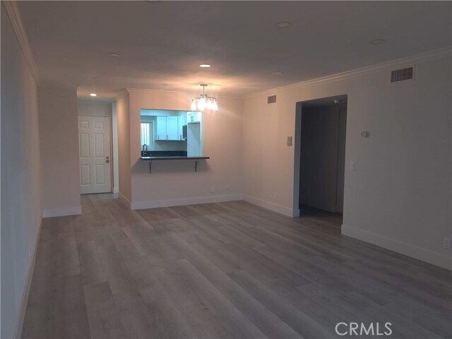 Foto principal - 1030 Winchester Ave