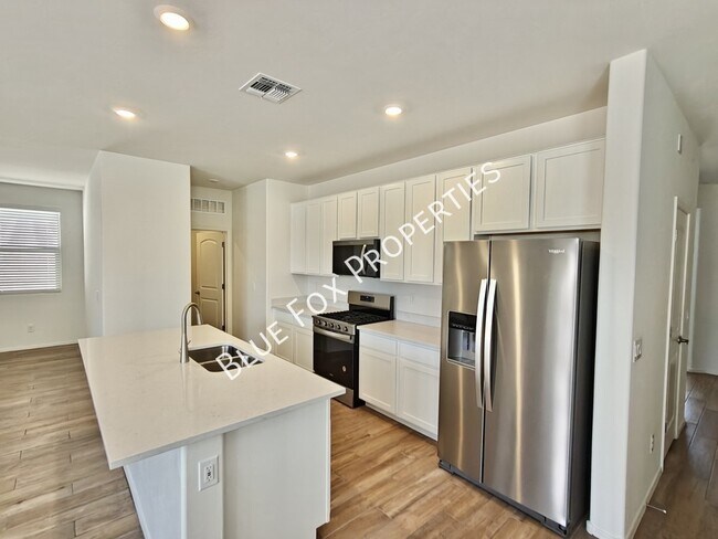 Foto del edificio - 9251 N Peridot Vis Ave