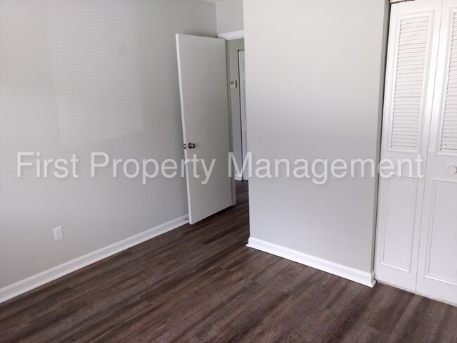Foto del edificio - 2 Bedroom East Ridge