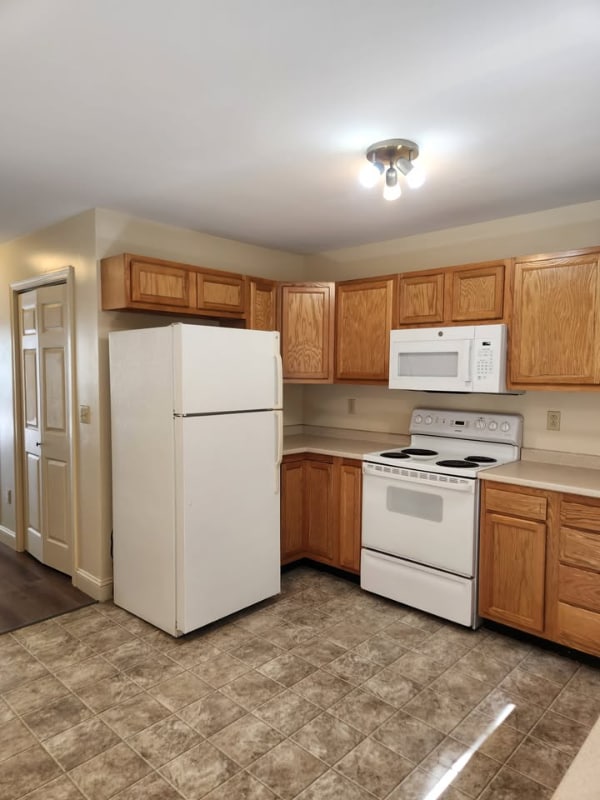 Foto del edificio - 1 Tourmaline Dr