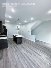 Building Photo - 2438 N Mascher St