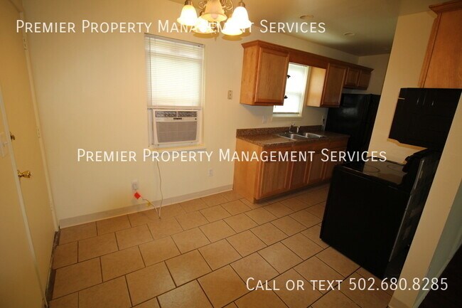 Foto del edificio - 9407 La Grange Rd