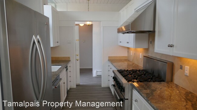 Building Photo - 4 br, 2 bath House - 781 Montecillo Road