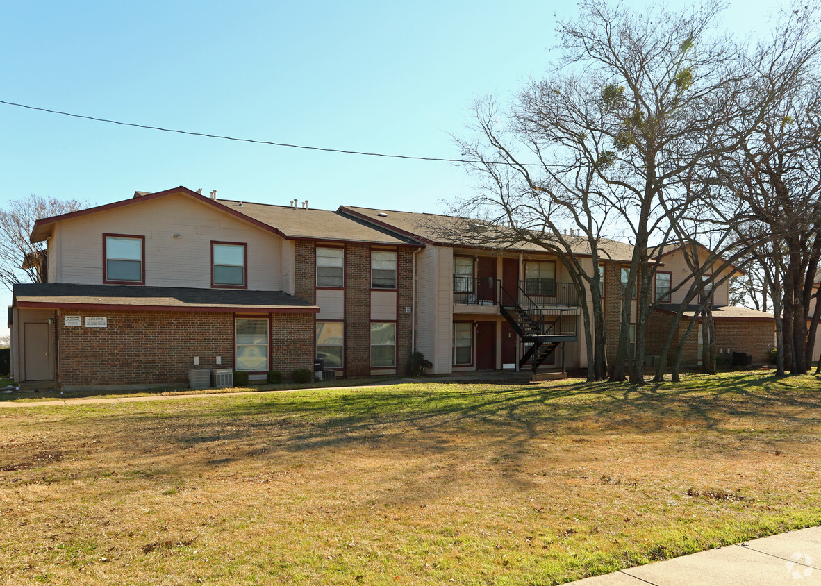 Foto del edificio - Webber Garden Apartments