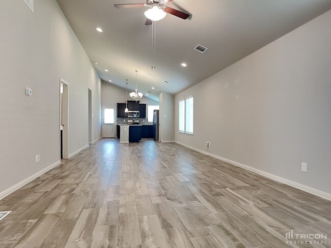 Building Photo - 9849 Gln Brk Ln