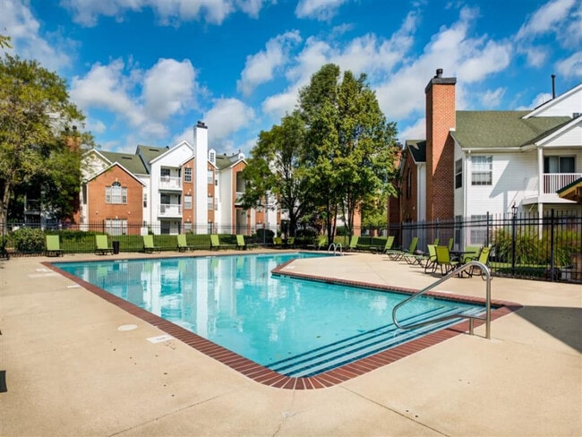 Building Photo - Christina Mill