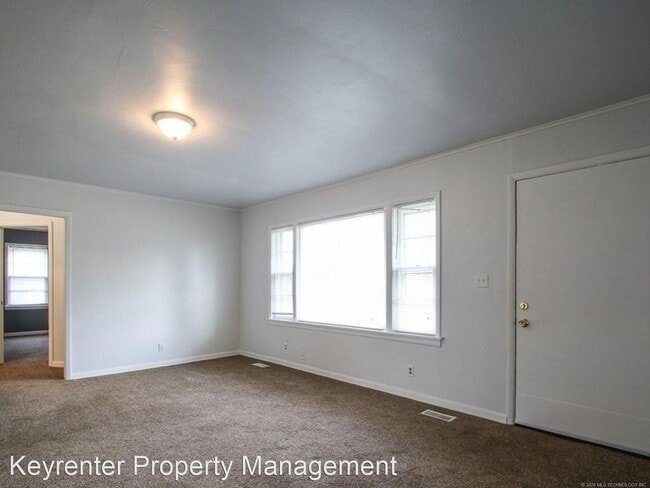 Building Photo - 3 br, 1 bath House - 2536 W Easton St N