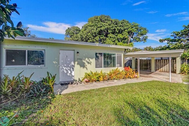 Building Photo - 1129 NW 7th Terrace