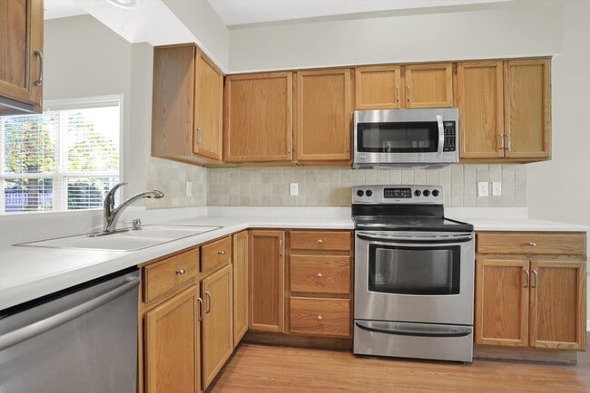 Building Photo - 10287 Glen Abbey Ln