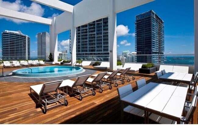 Foto del edificio - 55 SE 6th St