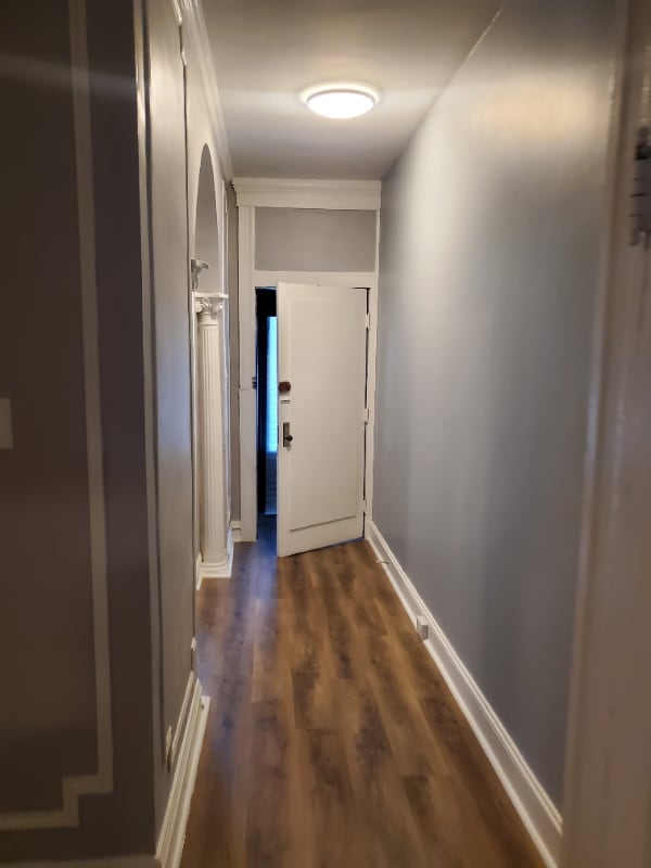 Building Photo - 803 Brooks Ln