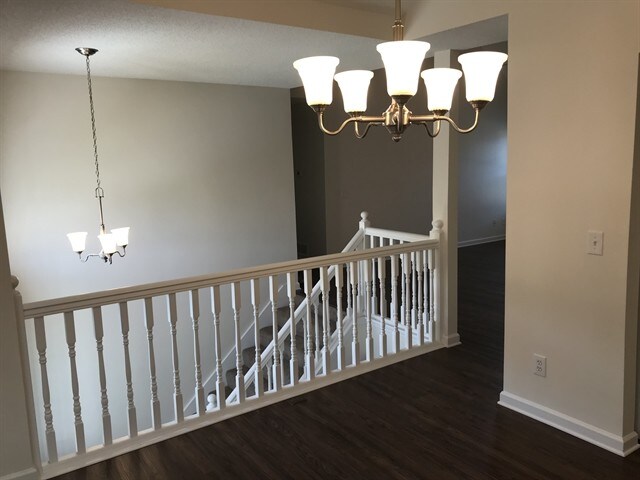 Foto del edificio - 123 Imperial Dr