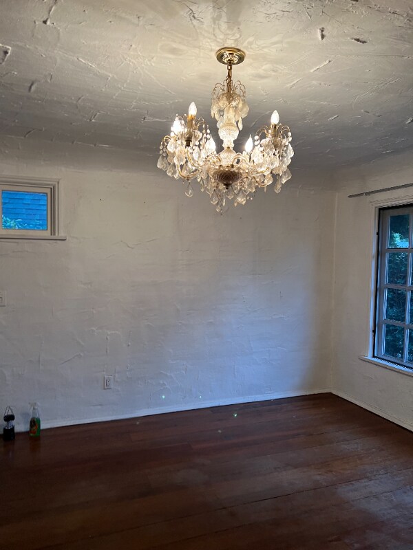 Building Photo - 7219 Hampton Ave