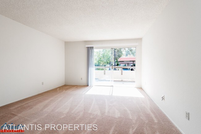 Foto del edificio - 293 Tradewinds Dr