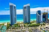 Foto principal - 18101 Collins Ave