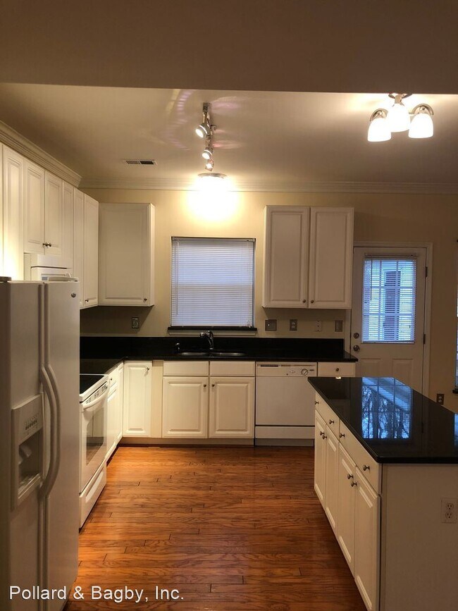 Building Photo - 2 br, 2.5 bath House - 8640 Springwater Dr.