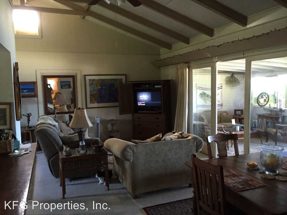 84-525 Upena St, Waianae, HI 96792 - House Rental in Waianae, HI |  Apartments.com
