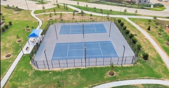 Foto del edificio - 27314 Azure Fls Dr