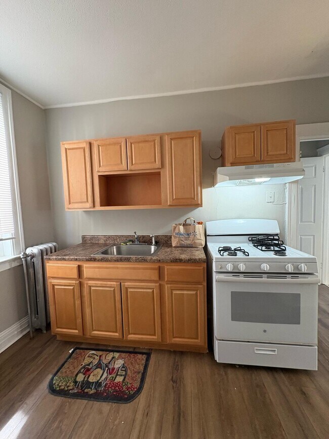 Foto del edificio - 1579 Chapel St