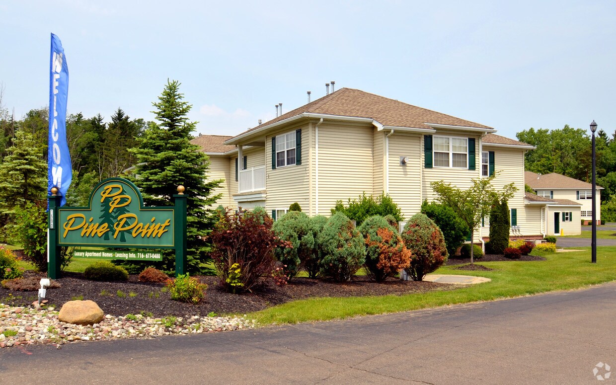 Pine Point Luxury Apartments Apartments 15601590 Southwestern Blvd Buffalo, NY