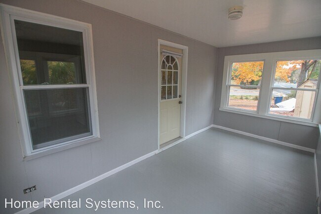 Foto del edificio - 2 br, 2 bath House - 4815 Bartlett Boulevard
