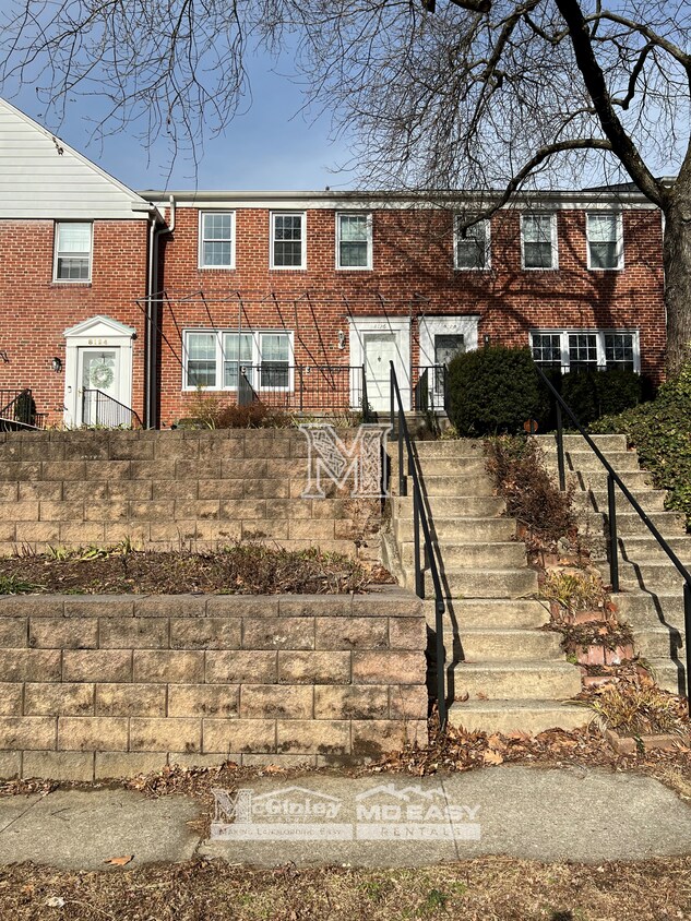 Primary Photo - 8126 Clyde Bank Rd