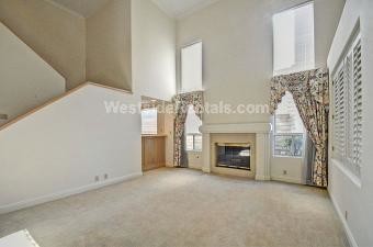 Foto del edificio - 18836 Jeffrey Ave