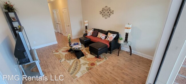 Building Photo - 3 br, 3 bath House - 612 Cocomo Cove