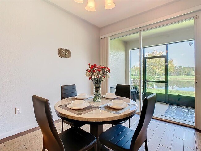 Foto del edificio - 2641 Old Kent Cir