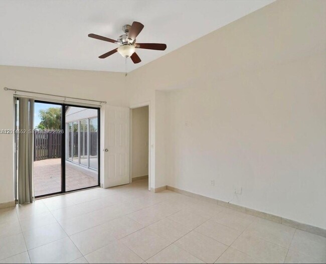 Foto del edificio - 15270 SW 45th Terrace