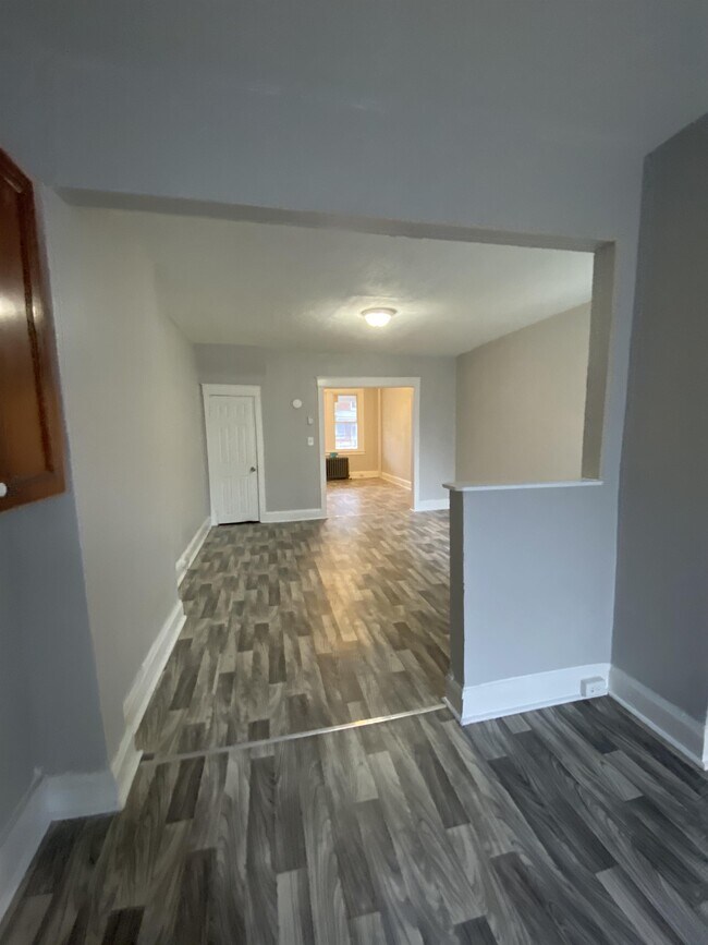 Building Photo - 5310 Cordelia Ave