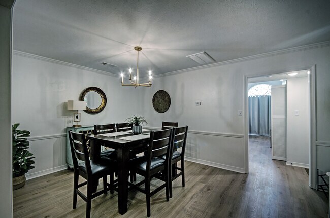 Building Photo - 528 Boardwalk Blvd