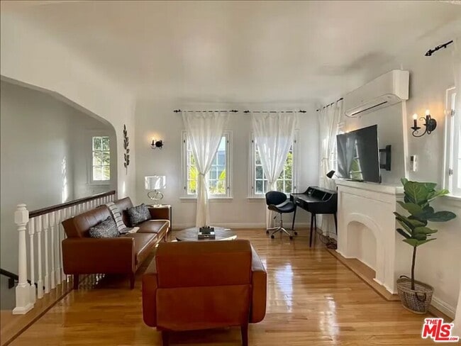 Foto del edificio - 1118 10th St
