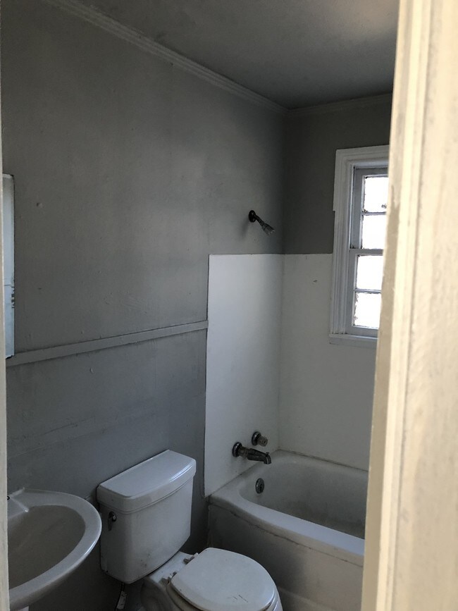 Foto del edificio - 3419 West 70th St., 71108