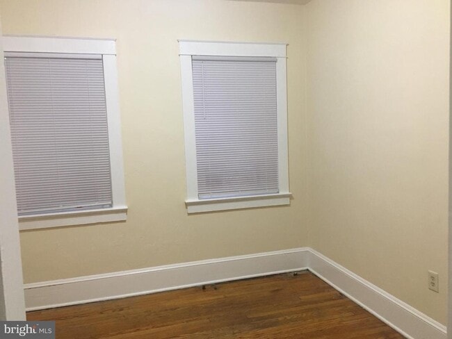 Building Photo - 208 W Boscawen St