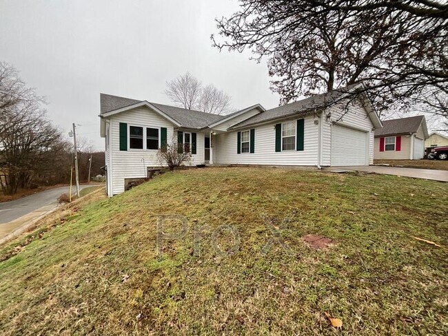 Foto del edificio - 2430 E Manitou St