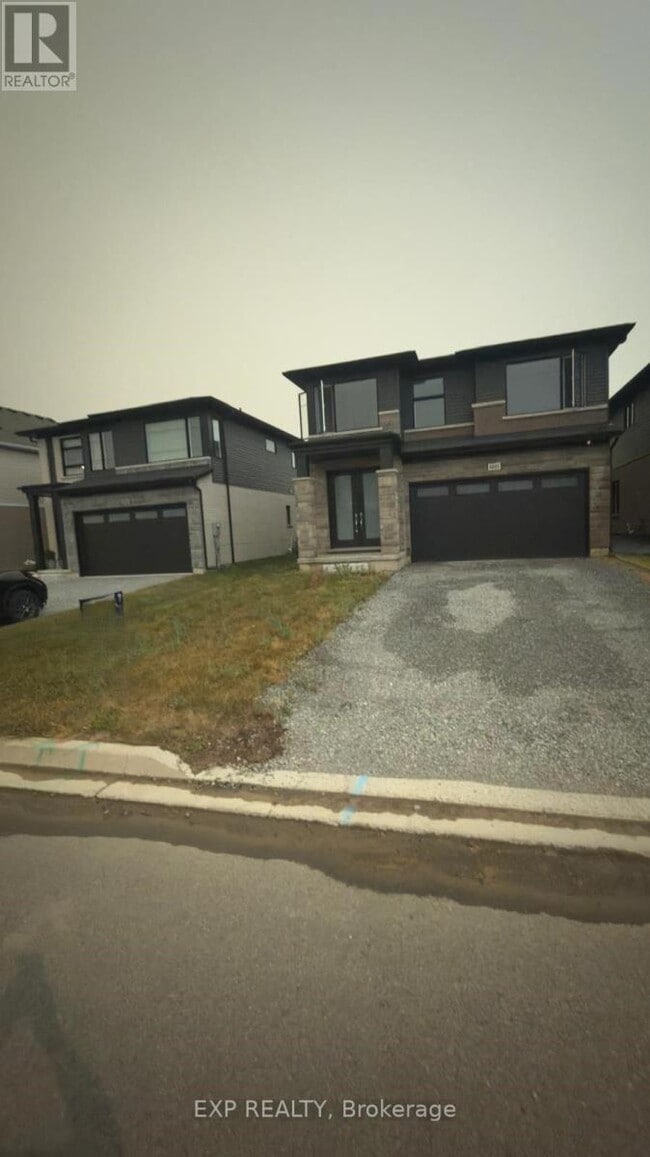 Building Photo - 1031 Alliston Ave