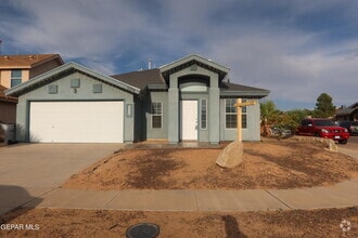 Building Photo - 3704 Leticia St