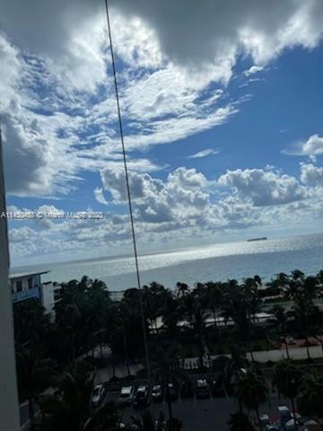 Building Photo - 2899 Collins Ave