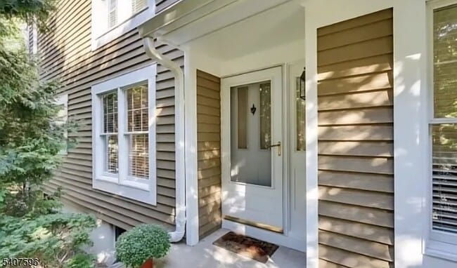 Foto del edificio - 8 Harrow Ln