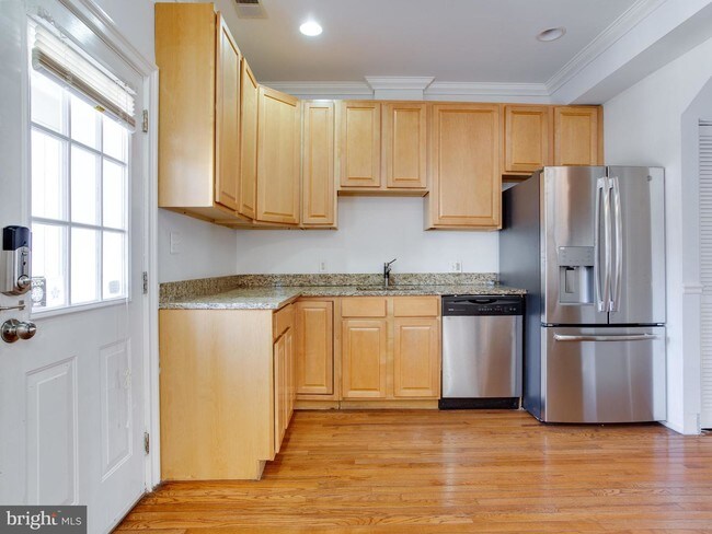 Foto del edificio - 4506 14th St NW