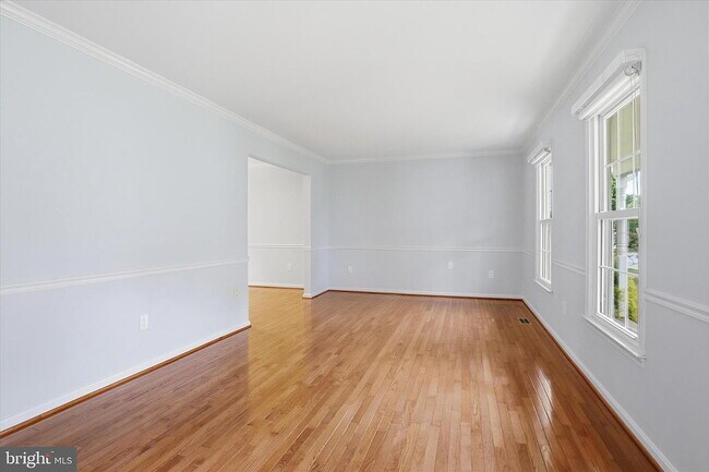 Foto del edificio - SINGLE FAMILY HOME.