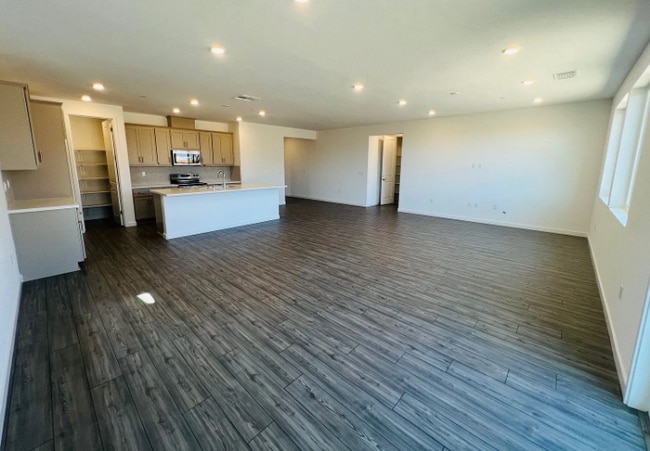Building Photo - 1764 Daimyo Pl