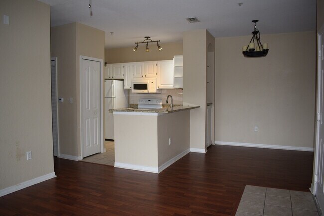 Dining Area - 5819 Legacy Crescent Pl