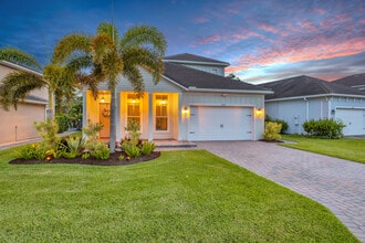 Building Photo - 4720 SW Ardsley Dr