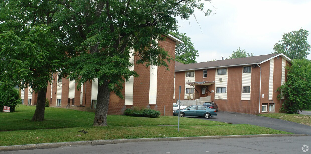 679 Onondaga - 679 W Onondaga St
