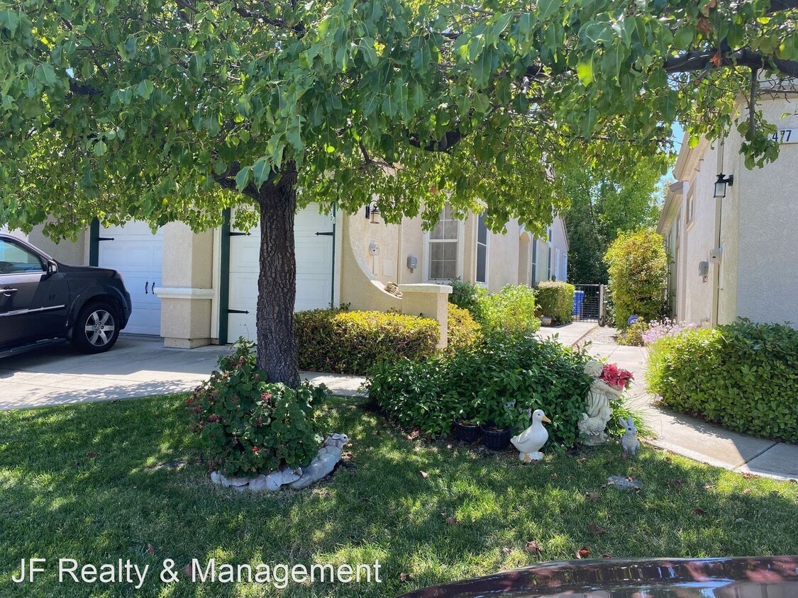 Primary Photo - 2 br, 2 bath House - 479 Summer Red Wy
