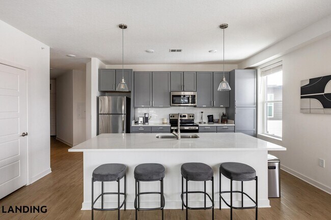 Foto del edificio - 1181 Manhattan Blvd