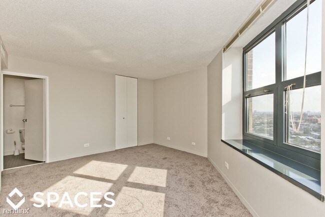Foto del edificio - 3660 N Lake Shore Dr