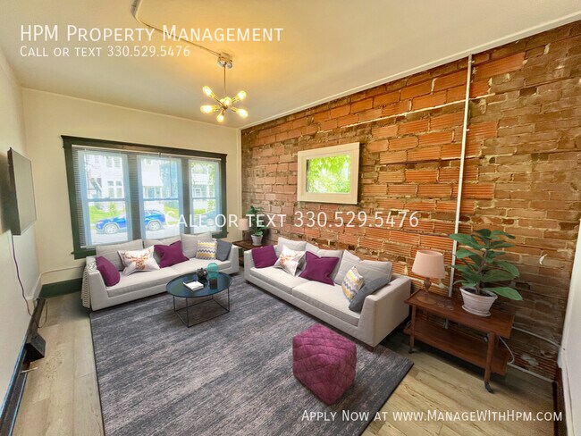 Foto del edificio - 1331 W 65th St